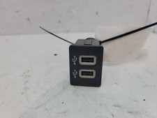 Prise usb ford d'occasion  Génissac