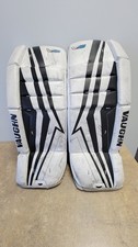 Vaughn hockey goalie for sale  Wallingford