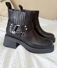 NOVO Vagabond Dorah Harness Moto Ankle Boots, Preto, Salto 2" - Feminino Tamanho 8, usado comprar usado  Enviando para Brazil