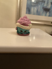 Shopkins season limited for sale  RUGBY