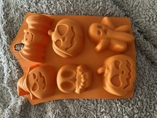 Halloween baking moulds for sale Halloween baking moulds for sale  BIRMINGHAM