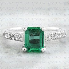3.30 emerald cut for sale  Edison