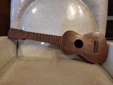 Usado, Ukulele soprano antigo raro SS Stewart mogno  comprar usado  Enviando para Brazil