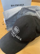 Balenciaga baseball hat d'occasion  Expédié en Belgium