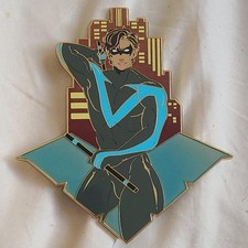 Broche esmalte fantasia Batman Dc Comics Nightwing Dick Grayson comprar usado  Enviando para Brazil