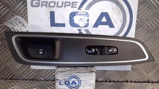 Interrupteur leve vitre d'occasion  Sainte-Livrade-sur-Lot