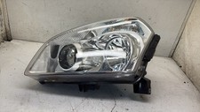 Faro anteriore sinistro usato  Italia