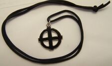 Collana ciondolo metallo usato  Novara