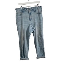 Hollister Curvy High-Rise Mom Jean bolsa de papel lavagem leve cintura feminina 15/32L de altura, usado comprar usado  Enviando para Brazil