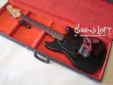 Fender mustang 3.70kg d'occasion  Expédié en Belgium