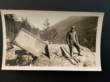 Foto Working Man carrinho ferroviário ponte de madeira construção ocupação década de 1930 M90 comprar usado  Enviando para Brazil