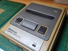 Nintendo super famicom d'occasion  Villers-Cotterêts