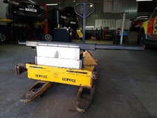 Major lift hydrolic for sale  BLACKPOOL