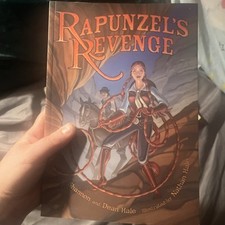 Rapunzel's Revenge by Shannon Hale and Dean Hale (2013, Trade Paperback), usado comprar usado  Enviando para Brazil