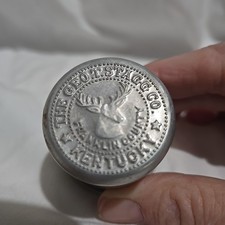 The Geo T Stagg Franklin County Kentucky vidro de lata dobrável vintage comprar usado The Geo T Stagg Franklin County Kentucky vidro de lata dobrável vintage comprar usado  Enviando para Brazil