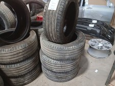 265 r20 tire for sale  Mason