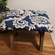 Banco FRANCÊS FLORAL COUNTRY CHIC COTTAGECORE Madeira, Tecido para Pés 8"x11"x11" comprar usado  Enviando para Brazil