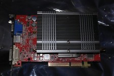 Usado, Placa de Vídeo ATi Radeon 9600 PRO 128 MB VGA s-video DVI AGP SAPPHIRE comprar usado  Enviando para Brazil