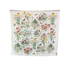Autentica sciarpa gucci usato Autentica sciarpa gucci usato  Italia