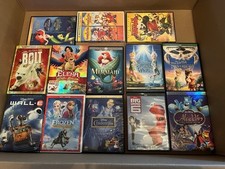 Lot various disney for sale  Pasadena