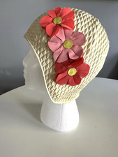 Boné de natação vintage 1960 texturizado flor 3D creme com flores coloridas comprar usado  Enviando para Brazil