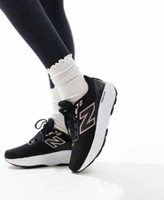 New balance scarpe usato  Tolmezzo