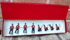 Britains toy soldiers d'occasion  Expédié en Belgium