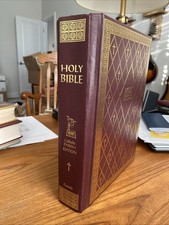 1995 holy bible for sale  Mount Airy