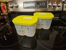 Conjunto de 2 Tupperware FridgeSmart 1 3/4 Qt.  Guia de ventilação de contêiner comprar usado  Enviando para Brazil