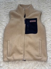 Vineyard Vines Kids tamanho. Colete de lã marrom com zíper 8/10. Comf. Novo sem etiquetas Desc*** comprar usado Vineyard Vines Kids tamanho. Colete de lã marrom com zíper 8/10. Comf. Novo sem etiquetas Desc*** comprar usado  Enviando para Brazil