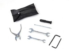 Kit attrezzature suzuki usato  Cerignola