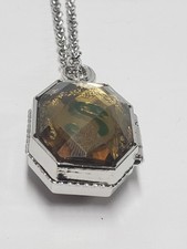 Colar de joias verde horcrux medalhão da Sonserina Harry Potter House comprar usado  Enviando para Brazil