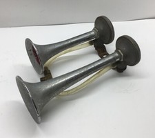 Vintage Look Like Fiamm TA & TB Air Horns Mas Sem Marca…….[B70] comprar usado  Enviando para Brazil