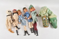 Puppet wooden heads d'occasion  Expédié en Belgium
