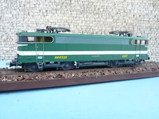 Roco locomotive 9329 d'occasion  Châteaudun