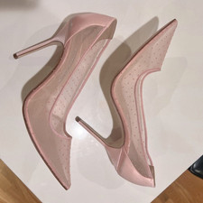 Gorgeous light pink for sale  East Greenwich