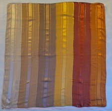 Pierre balmain foulard d'occasion  Mansle