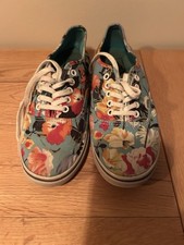 Vans shoes womens for sale  CARSHALTON