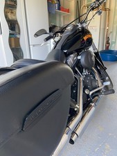 Sacoche latérale harley d'occasion  Saint-Jean-de-Boiseau