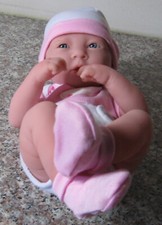Cute newborn reborn d'occasion  Expédié en Belgium