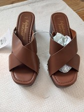 Brown clog style for sale  GLASGOW
