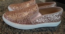 Pretty women fever for sale  Saint Charles