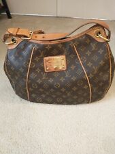 Louis vuitton shoulder for sale  Bethesda