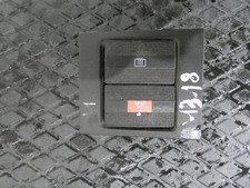 Commutateur feux detresse d'occasion Commutateur feux detresse d'occasion  Vernouillet