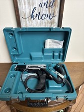 Makita 6844 autofeed d'occasion  Expédié en Belgium