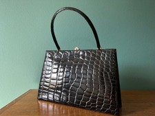 Damenhandtasche schwarz kroko gebraucht kaufen  Edewecht