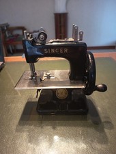 Machine coudre singer d'occasion  Saint-Pierre-du-Mont