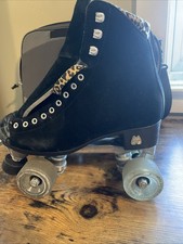 Usado, Patins de camurça preta Moxi tamanho 7 com biqueira e cadarços P/H comprar usado  Enviando para Brazil
