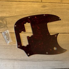 Fender offset mustang d'occasion  Expédié en Belgium