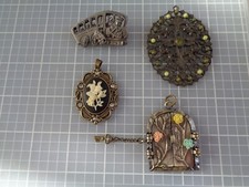 Broche, brincos e joias de estanho e x 3 pingentes SCHOOL BUS comprar usado  Enviando para Brazil